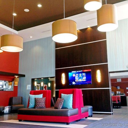 Holiday Inn Express Bakersfield By Ihg Exterior photo