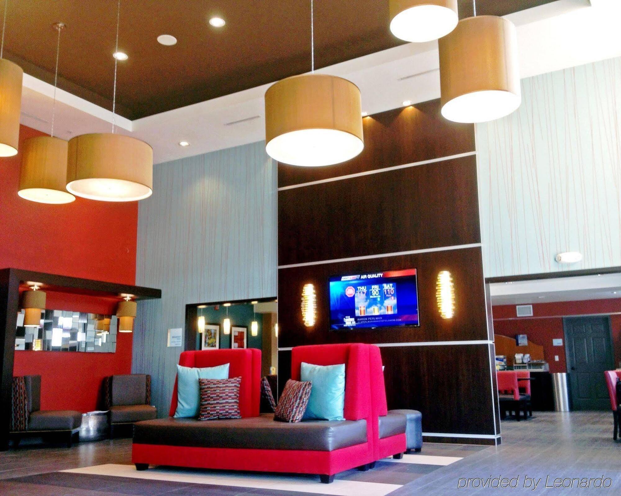 Holiday Inn Express Bakersfield By Ihg Exterior photo